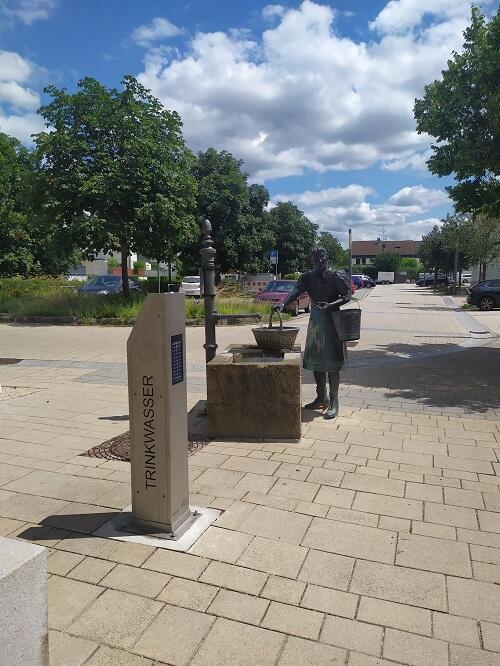 Trinkwasser Brunnen in der Bachstraße in Renningen Malmsheim