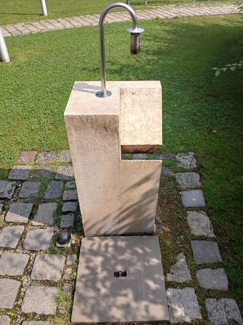 Trinkwasser Brunnen am Sportpark in Prien am Chiemsee