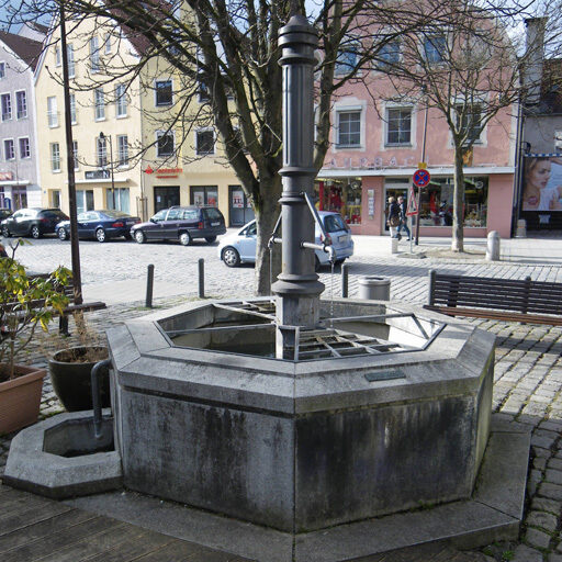 Foto des Brunnens "Holzmarkt"