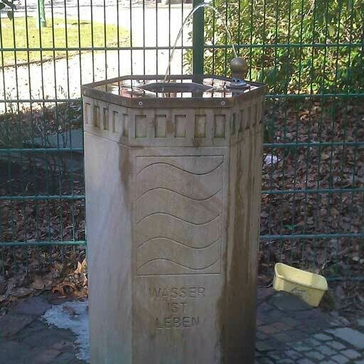 Foto des Brunnens "Hohe Ward"