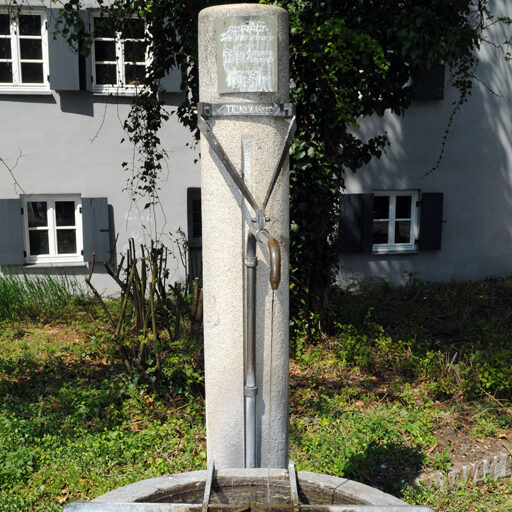 Foto des Brunnens "Trinkbrunnen Schwibbogengasse"