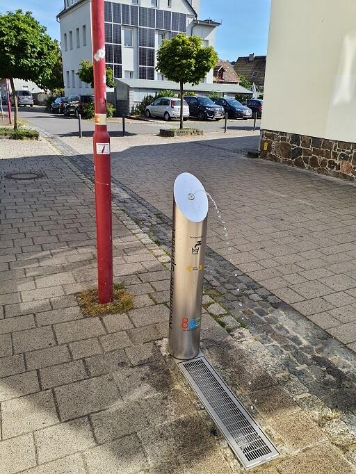 Edelstahl Trinkwasserbrunnen Markt Naunhof