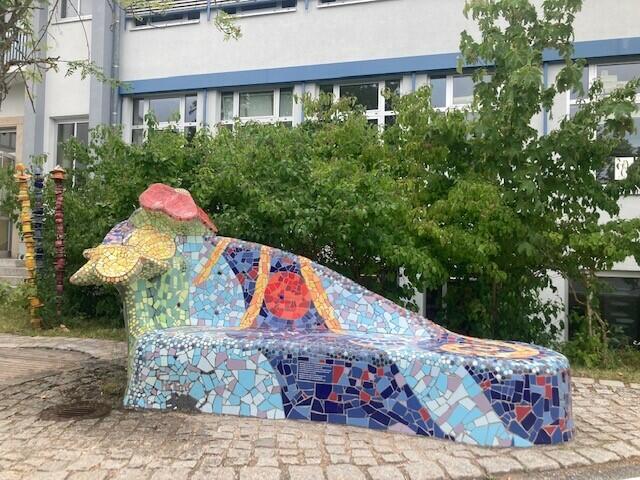 Trinkwasser Brunnen vor der Schule