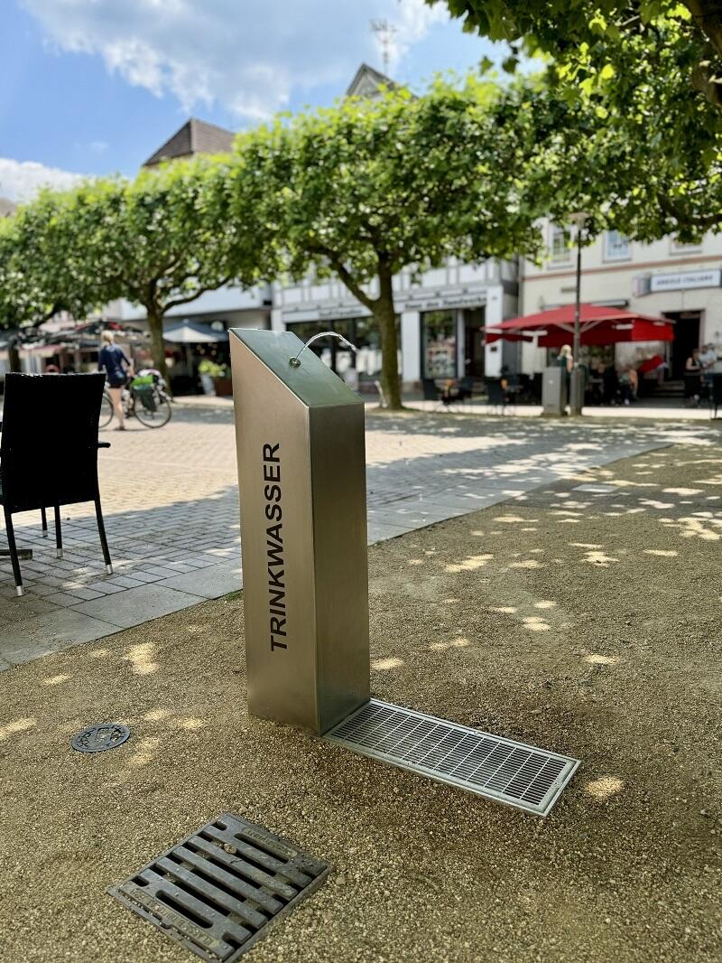 Edelstahl Trinkwasserbrunnen Markt in Holzminden