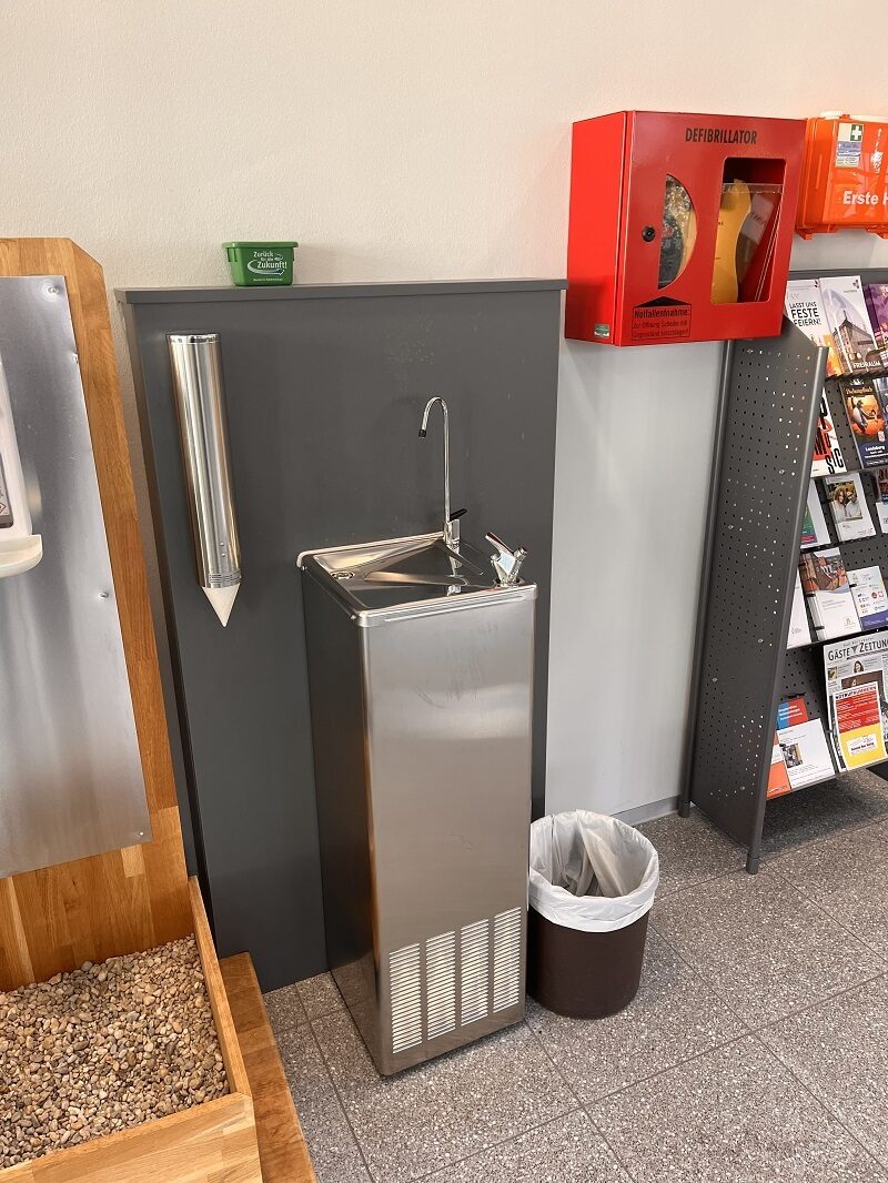 Wasserspender im Bürgerbüro der Stadt Landsberg am Lech